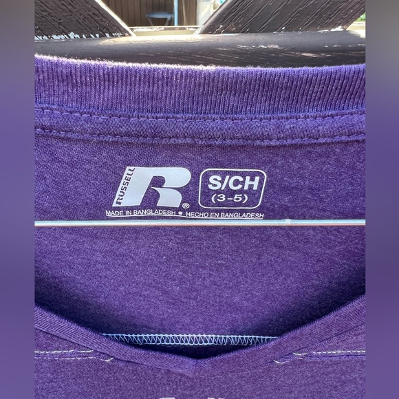 High point university t shirt - Picture 3 of 4